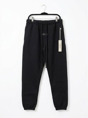 Fear of God Essentials Sweatpants - Stretch Limo (Black) - Size M